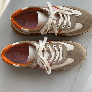 Tory Burch Sneakers